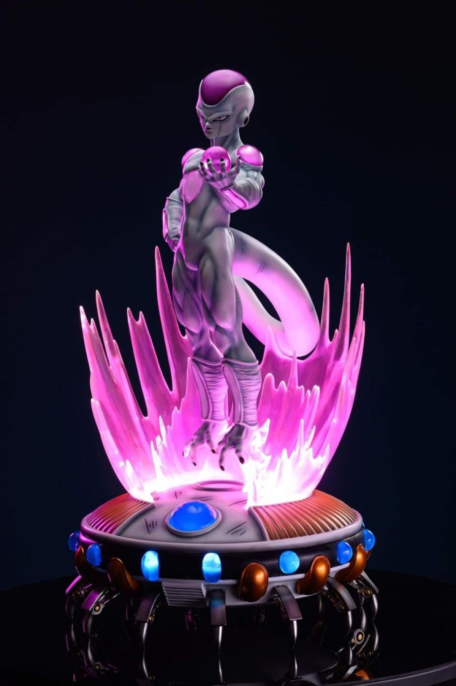 Anime Resins Revenge Studio | >Pre Order< Revenge Studio - Freezer